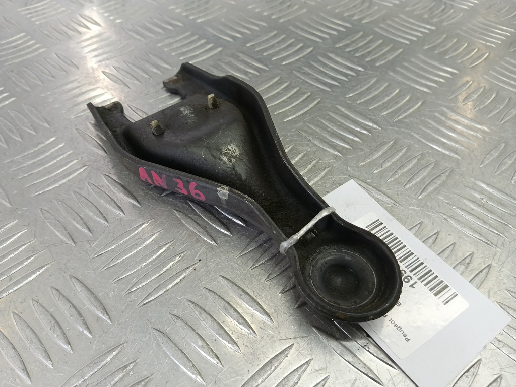 вилка сцепления Peugeot Partner  211758, 980 рублей, Москва