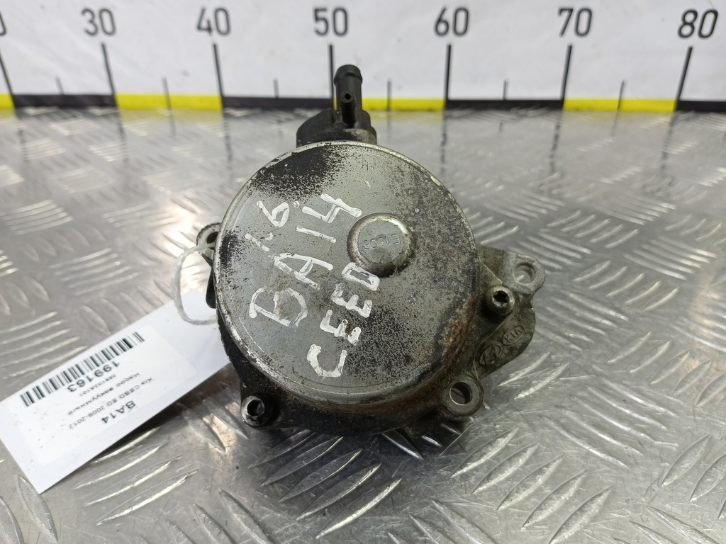 насос вакуумный Kia Ceed  28810-2A101, 750 рублей, Москва