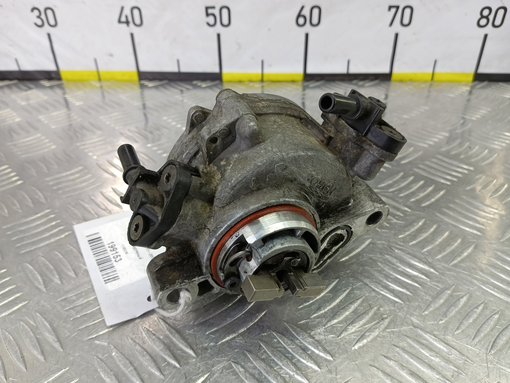 насос вакуумный FORD Focus  1785236, 1320 рублей, Москва