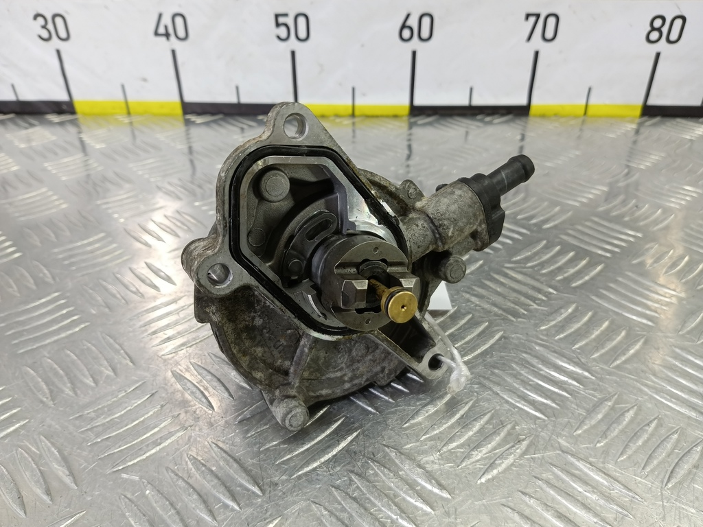 насос вакуумный Kia Ceed  28810-2A101, 750 рублей, Москва