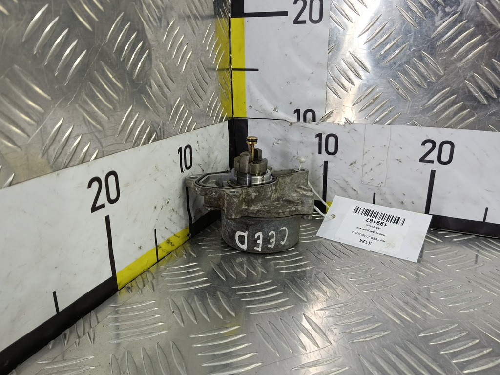 насос вакуумный Kia Ceed  28810-2A101, 750 рублей, Москва