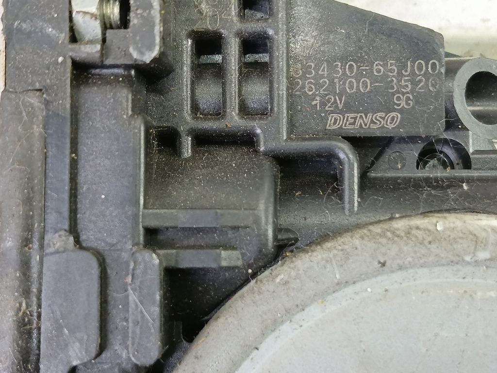 стеклоподъемник SUZUKI Grand Vitara 1.6 4WD MT (106 л.с.)Grand Vitara  II (2005—2008) Внедорожник 8340165J00, 750 рублей, Москва