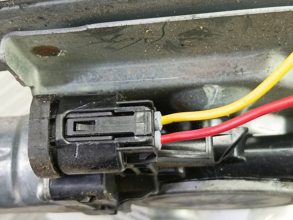 стеклоподъемник SUZUKI Grand Vitara 1.6 4WD MT (106 л.с.)Grand Vitara  II (2005—2008) Внедорожник 8340165J00, 750 рублей, Москва