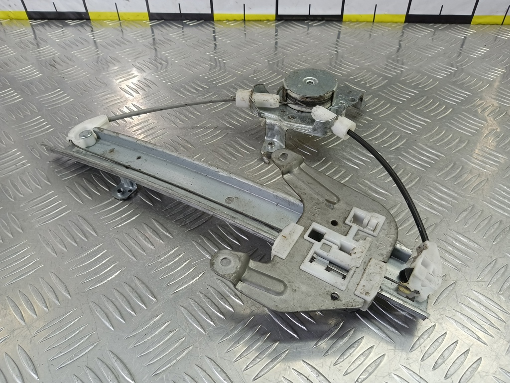 стеклоподъемник NISSAN MURANO  82720CA000, 630 рублей, Москва