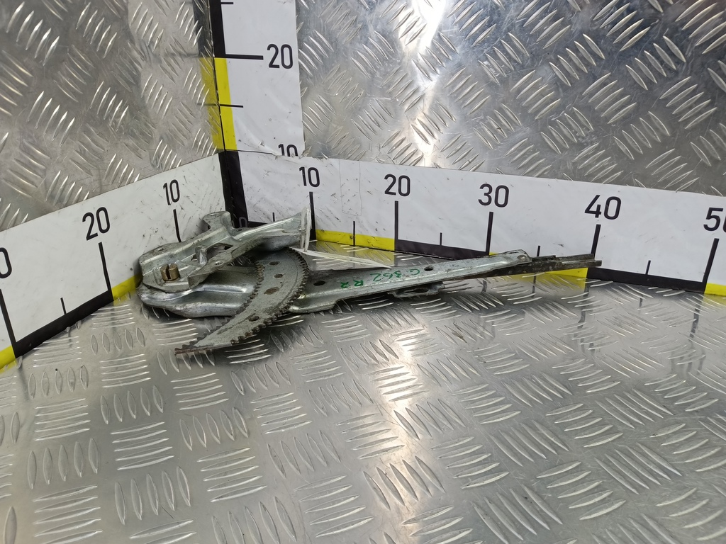 стеклоподъемник HONDA CR-V CR-V  I рестайлинг (1998—2001) 72711S10J01, 860 рублей, Москва