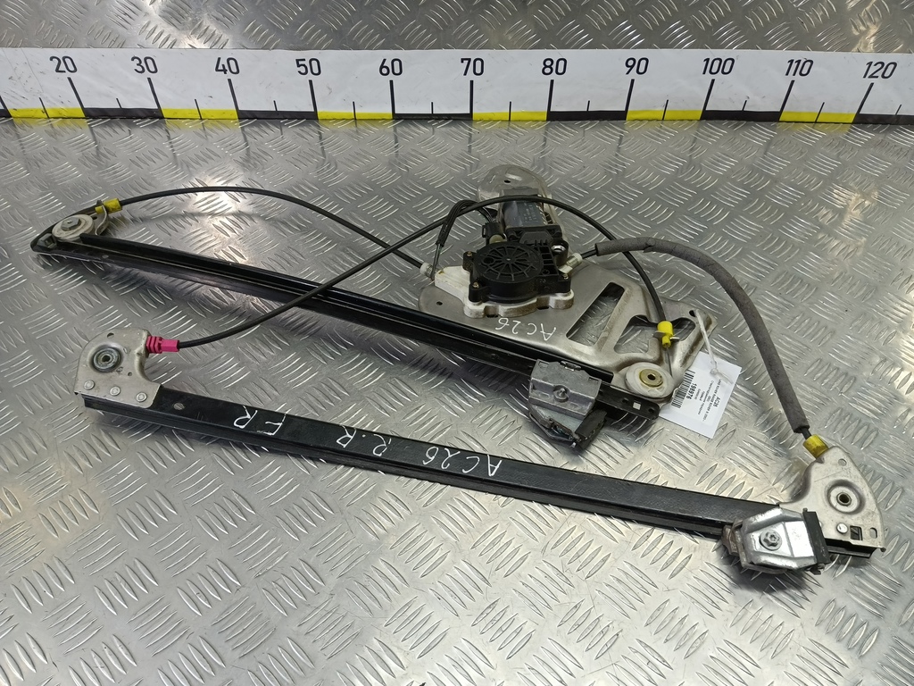 стеклоподъемник LAND ROVER RANGE ROVER  CUH000182, 980 рублей, Москва