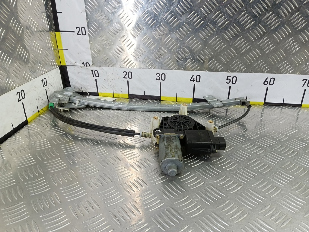 стеклоподъемник MITSUBISHI CARISMA 1.6 AT (90 л.с.)Carisma  I рестайлинг (1999—2004) Лифтбек MR912460, 2700 рублей, Москва