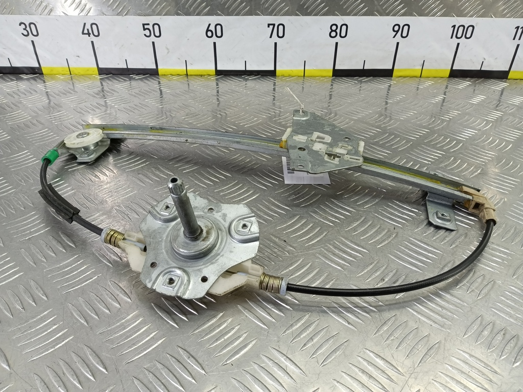 стеклоподъемник MITSUBISHI CARISMA 1.6 AT (90 л.с.)Carisma  I рестайлинг (1999—2004) Лифтбек MR100763, 520 рублей, Москва