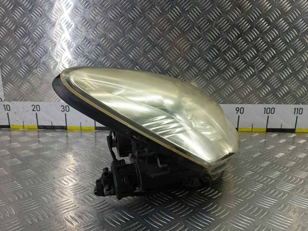 фара MITSUBISHI LANCER 1.6 MT (98 л.с.)Lancer  IX рестайлинг (2005—2010) Седан MN161670, 2700 рублей, Москва