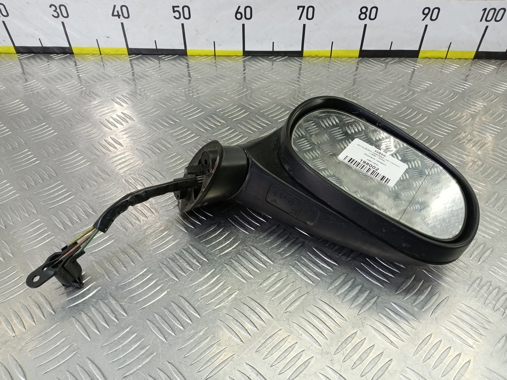 зеркало MITSUBISHI CARISMA 1.6 AT (90 л.с.)Carisma  I рестайлинг (1999—2004) Лифтбек MR912830, 2700 рублей, Москва