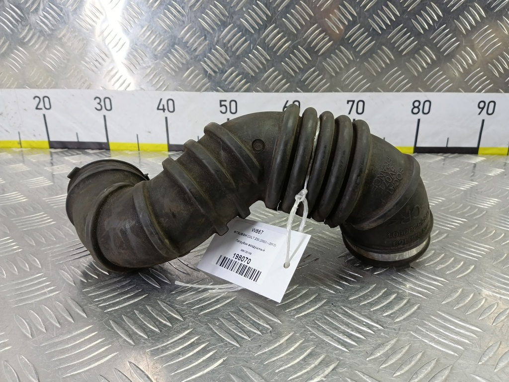 патрубок воздушный MITSUBISHI COLT 1.3 MT (95 л.с.)Colt  Z30 (2002—2012) Хетчбэк MN135109, 520 рублей, Москва