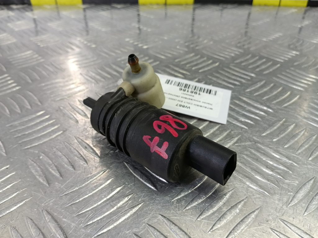 насос омывателя (моторчик) MITSUBISHI COLT 1.3 MT (95 л.с.)Colt  Z30 (2002—2012) Хетчбэк 8260A021, 630 рублей, Москва