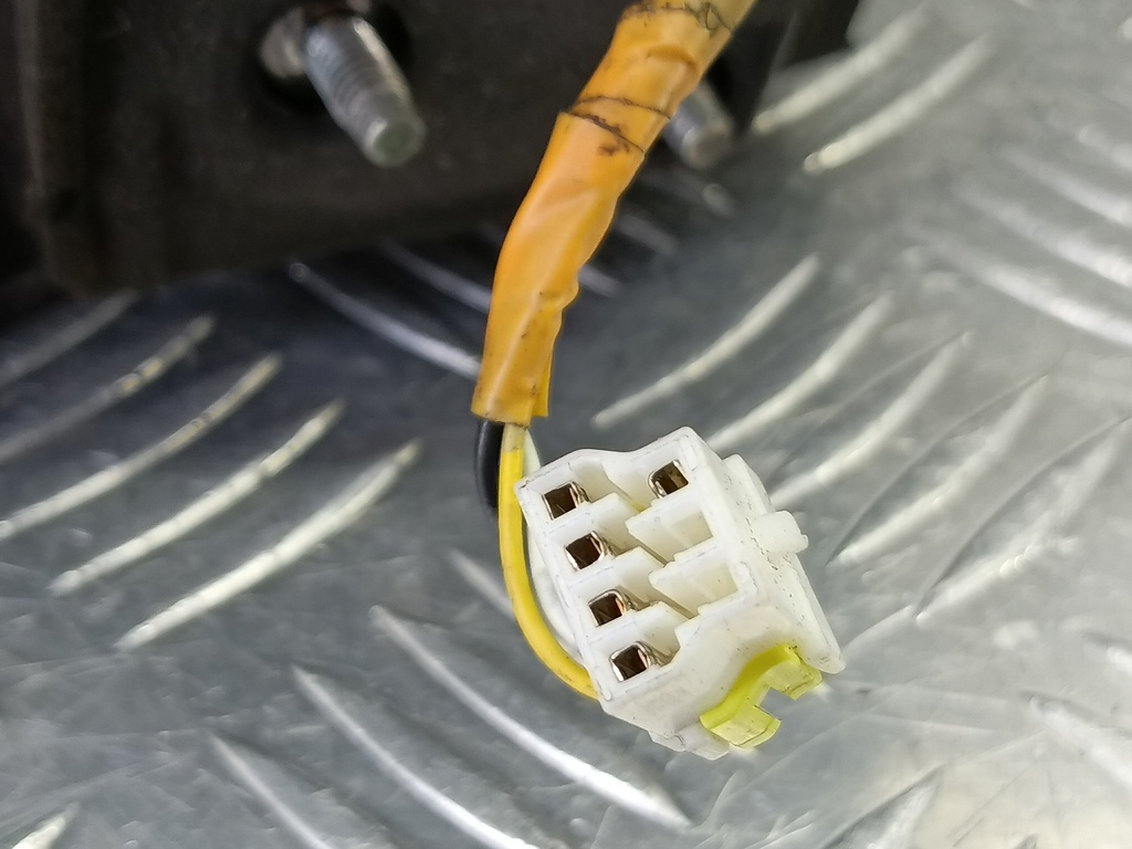 зеркало MITSUBISHI LANCER 1.6 MT (98 л.с.)Lancer  IX рестайлинг (2005—2010) Седан MN154654, 4310 рублей, Москва