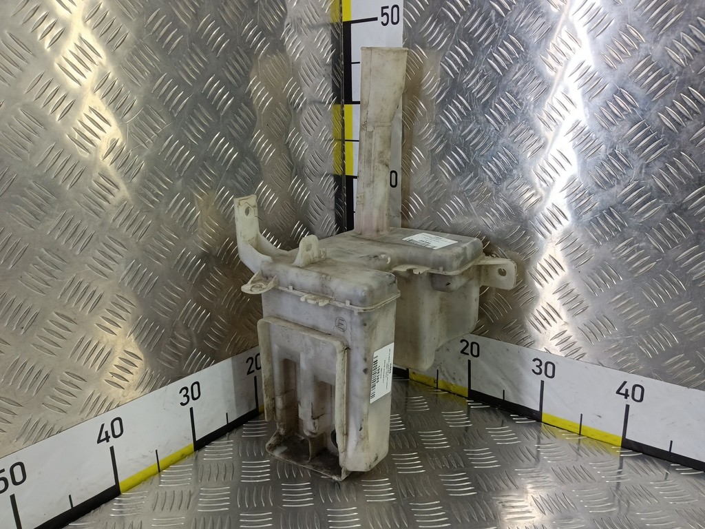 бачок омывателя MITSUBISHI LANCER 1.6 MT (98 л.с.)Lancer  IX рестайлинг (2005—2010) Седан MR570436, 3050 рублей, Москва