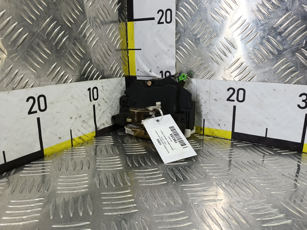 замок двери MITSUBISHI LANCER 1.6 MT (98 л.с.)Lancer  IX рестайлинг (2005—2010) Седан MN159631, 2360 рублей, Москва