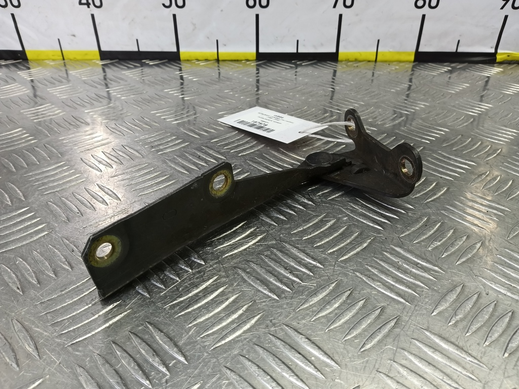 петля капота MITSUBISHI CARISMA 1.6 AT (90 л.с.)Carisma  I рестайлинг (1999—2004) Лифтбек M896535, 520 рублей, Москва