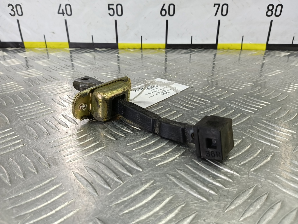 ограничитель двери MITSUBISHI LANCER 1.6 MT (98 л.с.)Lancer  IX рестайлинг (2005—2010) Седан MR473583, 630 рублей, Москва