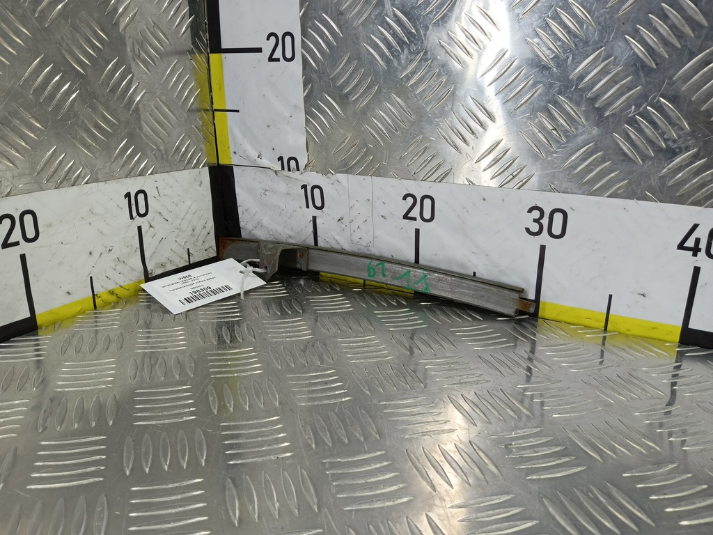 направляющая стекла двери MITSUBISHI LANCER 1.6 MT (98 л.с.)Lancer  IX рестайлинг (2005—2010) Седан MR525513, 980 рублей, Москва