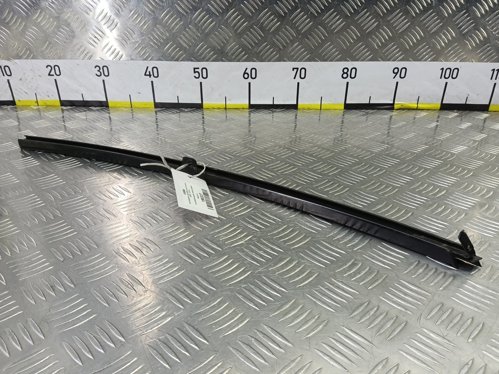 направляющая стекла двери MITSUBISHI LANCER 1.6 MT (98 л.с.)Lancer  IX рестайлинг (2005—2010) Седан MR525721, 980 рублей, Москва