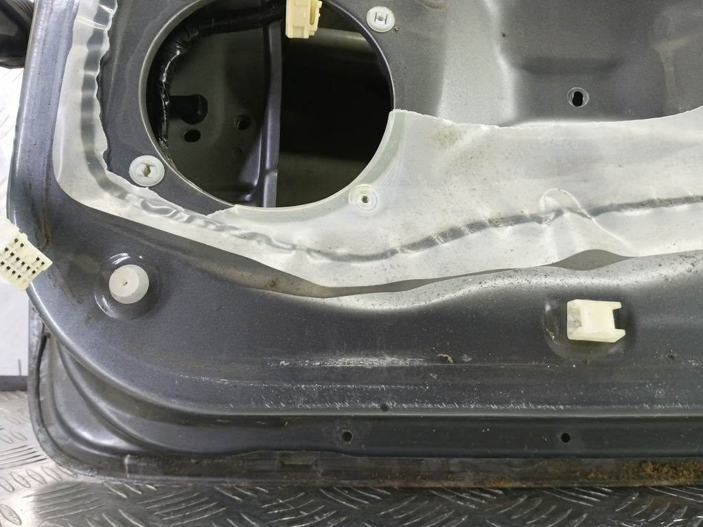 дверь MITSUBISHI COLT 1.3 MT (95 л.с.)Colt  Z30 (2002—2012) Хетчбэк MN161884, 10750 рублей, Москва