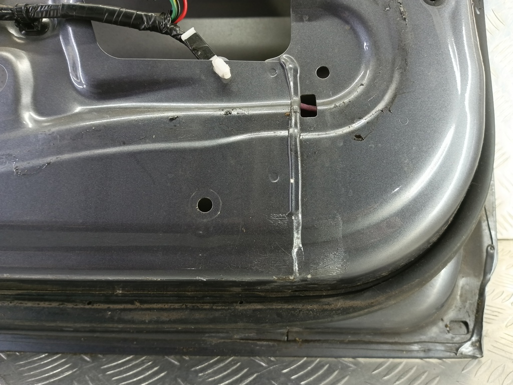 дверь MITSUBISHI LANCER 1.6 MT (98 л.с.)Lancer  IX рестайлинг (2005—2010) Седан 5730A191, 17650 рублей, Москва