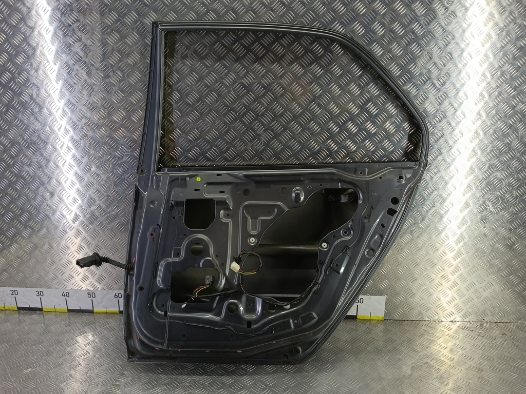 дверь MITSUBISHI LANCER 1.6 MT (98 л.с.)Lancer  IX рестайлинг (2005—2010) Седан 5730A192, 8450 рублей, Москва