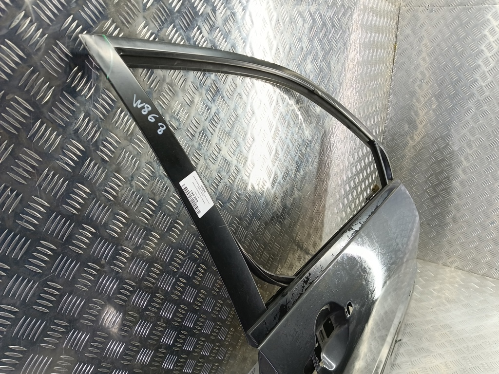 дверь MITSUBISHI LANCER 1.6 MT (98 л.с.)Lancer  IX рестайлинг (2005—2010) Седан 5700A168, 10750 рублей, Москва