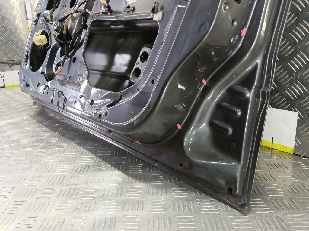 дверь MITSUBISHI LANCER 1.6 MT (98 л.с.)Lancer  IX рестайлинг (2005—2010) Седан 5700A168, 10750 рублей, Москва