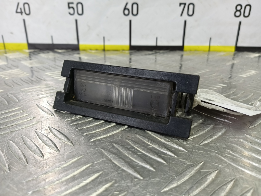 фонарь номерного знака MITSUBISHI COLT 1.3 MT (95 л.с.)Colt  Z30 (2002—2012) Хетчбэк MR957364, 1090 рублей, Москва