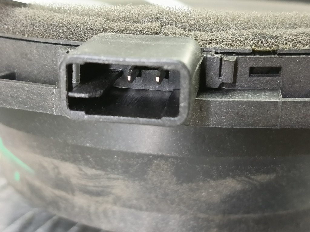 динамик музыкальный MITSUBISHI LANCER 1.6 MT (98 л.с.)Lancer  IX рестайлинг (2005—2010) Седан MR306819, 750 рублей, Москва