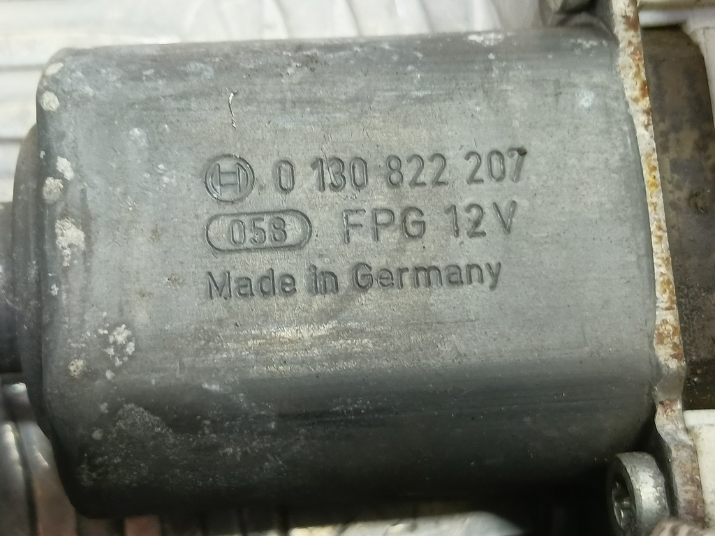 стеклоподъемник MITSUBISHI COLT 1.3 MT (95 л.с.)Colt  Z30 (2002—2012) Хетчбэк MN105728, 2130 рублей, Москва