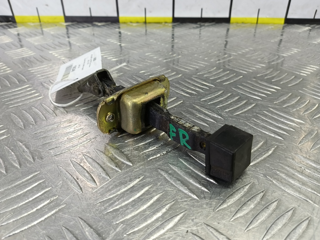 ограничитель двери MITSUBISHI LANCER 1.6 MT (98 л.с.)Lancer  IX рестайлинг (2005—2010) Седан MR473583, 630 рублей, Москва