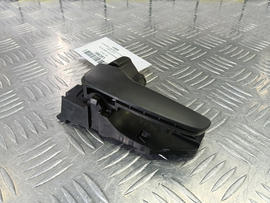 ручка двери внутренняя MITSUBISHI LANCER 1.6 MT (98 л.с.)Lancer  IX рестайлинг (2005—2010) Седан 5716A171HA, 520 рублей, Москва