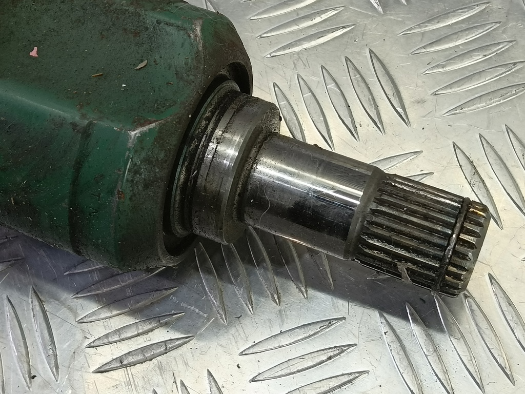 привод MITSUBISHI LANCER 1.6 MT (98 л.с.)Lancer  IX рестайлинг (2005—2010) Седан MR953746, 11900 рублей, Москва