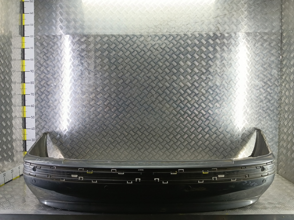 бампер MITSUBISHI CARISMA 1.6 AT (90 л.с.)Carisma  I рестайлинг (1999—2004) Лифтбек, 11900 рублей, Москва