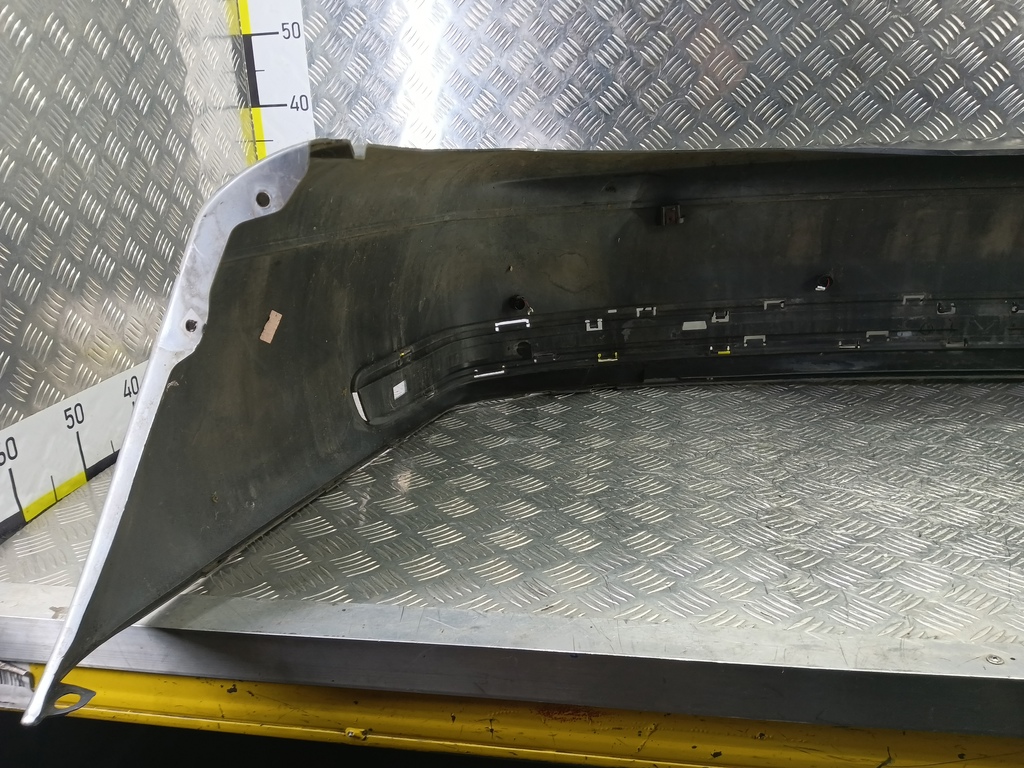 бампер MITSUBISHI CARISMA 1.6 AT (90 л.с.)Carisma  I рестайлинг (1999—2004) Лифтбек, 11900 рублей, Москва