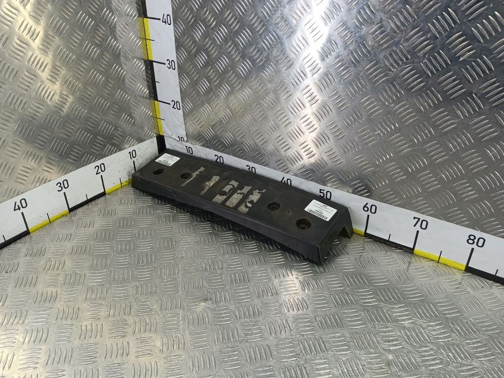 накладка бампера переднего MITSUBISHI LANCER 1.6 MT (98 л.с.)Lancer  IX рестайлинг (2005—2010) Седан 6430A084, 1670 рублей, Москва