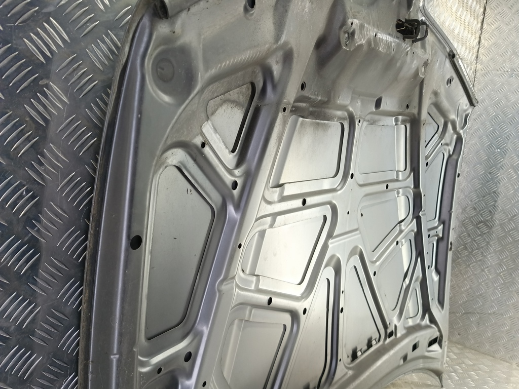 капот MITSUBISHI CARISMA 1.6 AT (90 л.с.)Carisma  I рестайлинг (1999—2004) Лифтбек MR496079, 18800 рублей, Москва