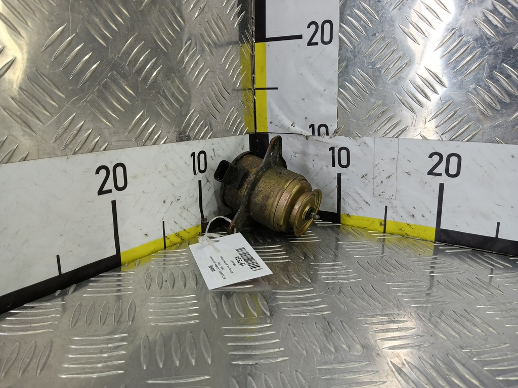 моторчик вентилятора MITSUBISHI CARISMA 1.6 AT (90 л.с.)Carisma  I рестайлинг (1999—2004) Лифтбек MR340871, 1090 рублей, Москва