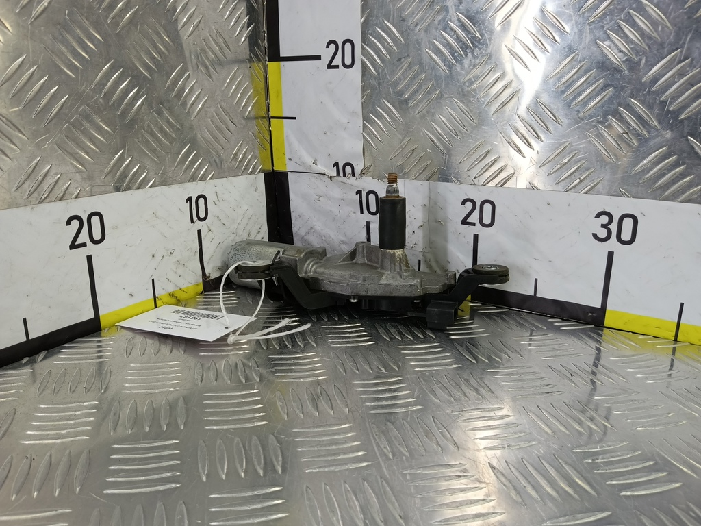 моторчик стеклоочистителя MITSUBISHI COLT 1.3 MT (95 л.с.)Colt  Z30 (2002—2012) Хетчбэк MN105051, 4079 рублей, Москва