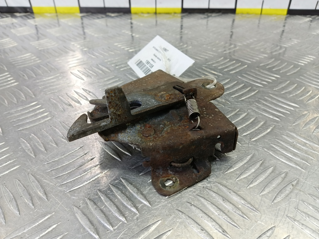 замок капота MITSUBISHI COLT 1.3 MT (95 л.с.)Colt  Z30 (2002—2012) Хетчбэк MR959210, 1900 рублей, Москва