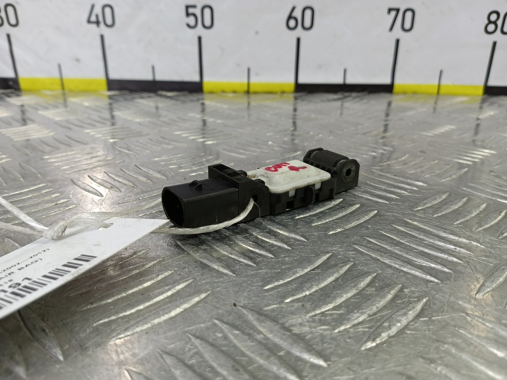 датчик удара (air bag) MITSUBISHI COLT 1.3 MT (95 л.с.)Colt  Z30 (2002—2012) Хетчбэк MR587418, 3279 рублей, Москва