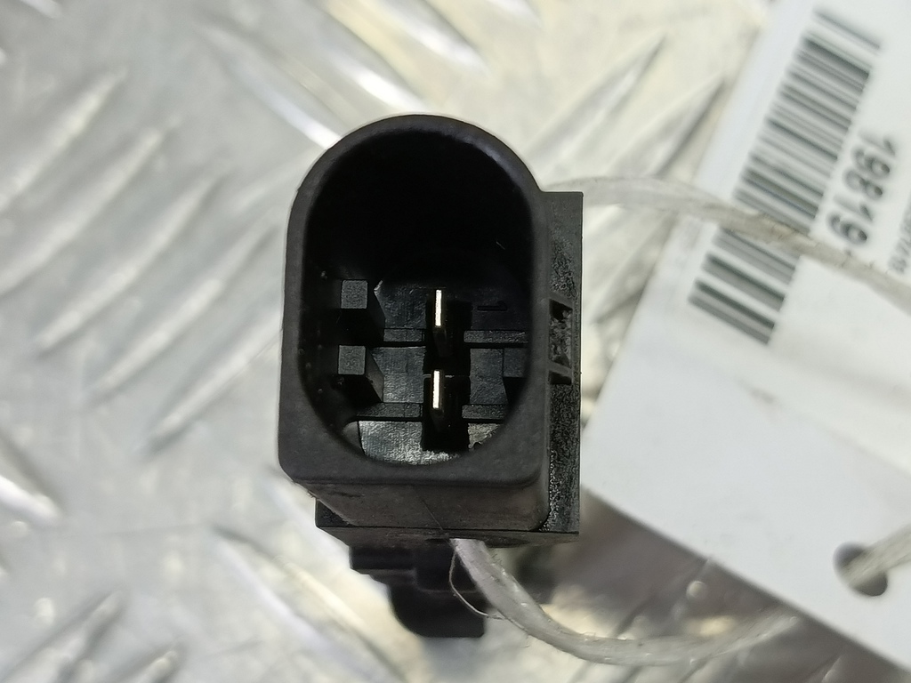 датчик удара (air bag) MITSUBISHI COLT 1.3 MT (95 л.с.)Colt  Z30 (2002—2012) Хетчбэк MR587418, 3279 рублей, Москва