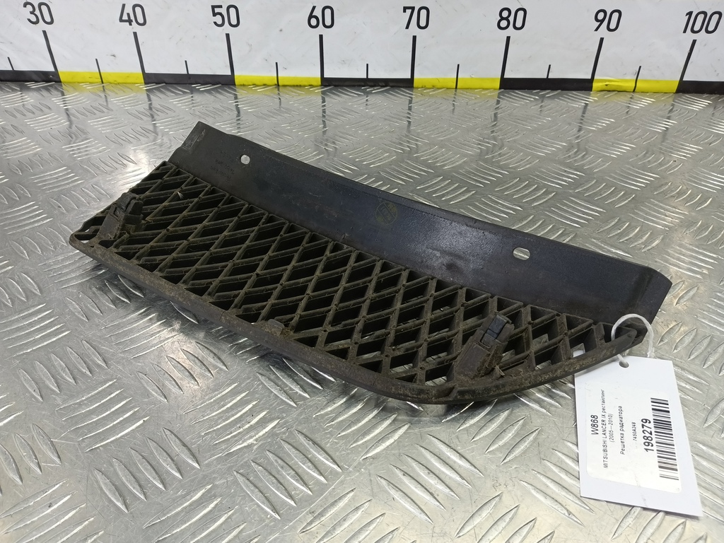 решетка радиатора MITSUBISHI LANCER 1.6 MT (98 л.с.)Lancer  IX рестайлинг (2005—2010) Седан 7450A248, 2010 рублей, Москва