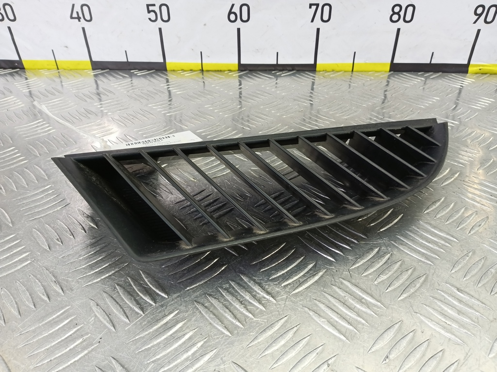 решетка радиатора MITSUBISHI COLT 1.3 MT (95 л.с.)Colt  Z30 (2002—2012) Хетчбэк MN127773XA, 2130 рублей, Москва