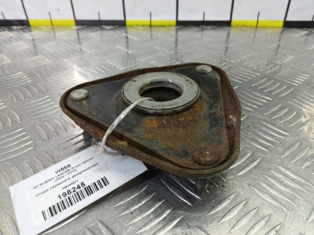 опора переднего амортизатора MITSUBISHI LANCER 1.6 MT (98 л.с.)Lancer  IX рестайлинг (2005—2010) Седан MR589877, 860 рублей, Москва