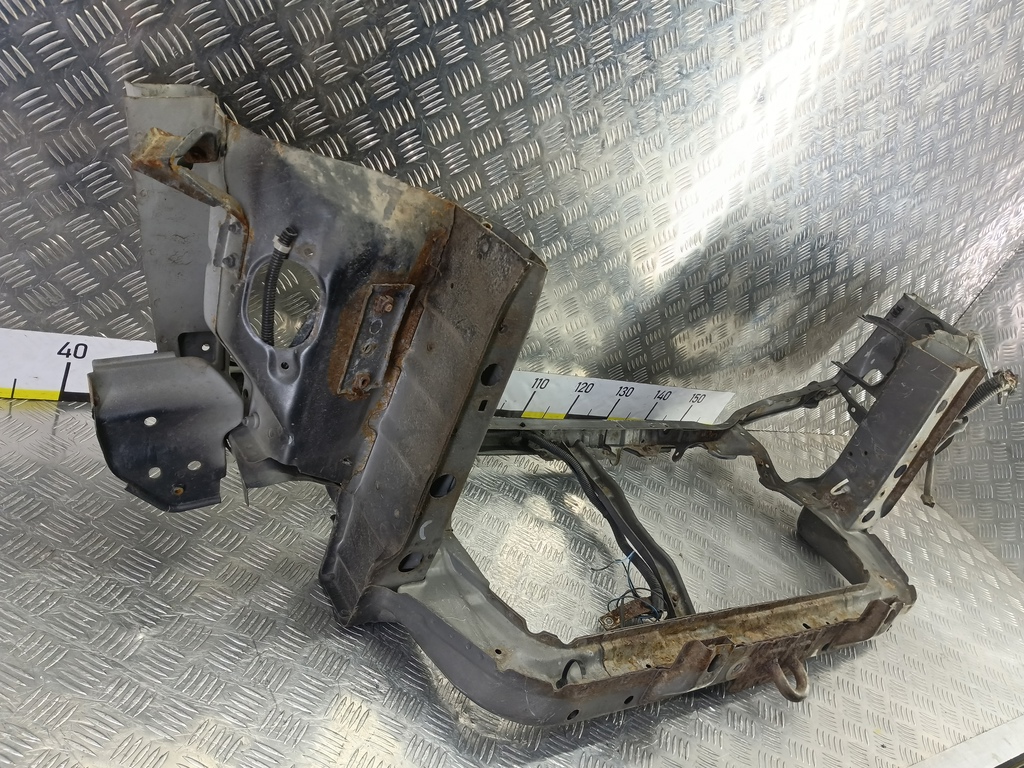 панель (телевизор) MITSUBISHI CARISMA 1.6 AT (90 л.с.)Carisma  I рестайлинг (1999—2004) Лифтбек MR496024, 10750 рублей, Москва