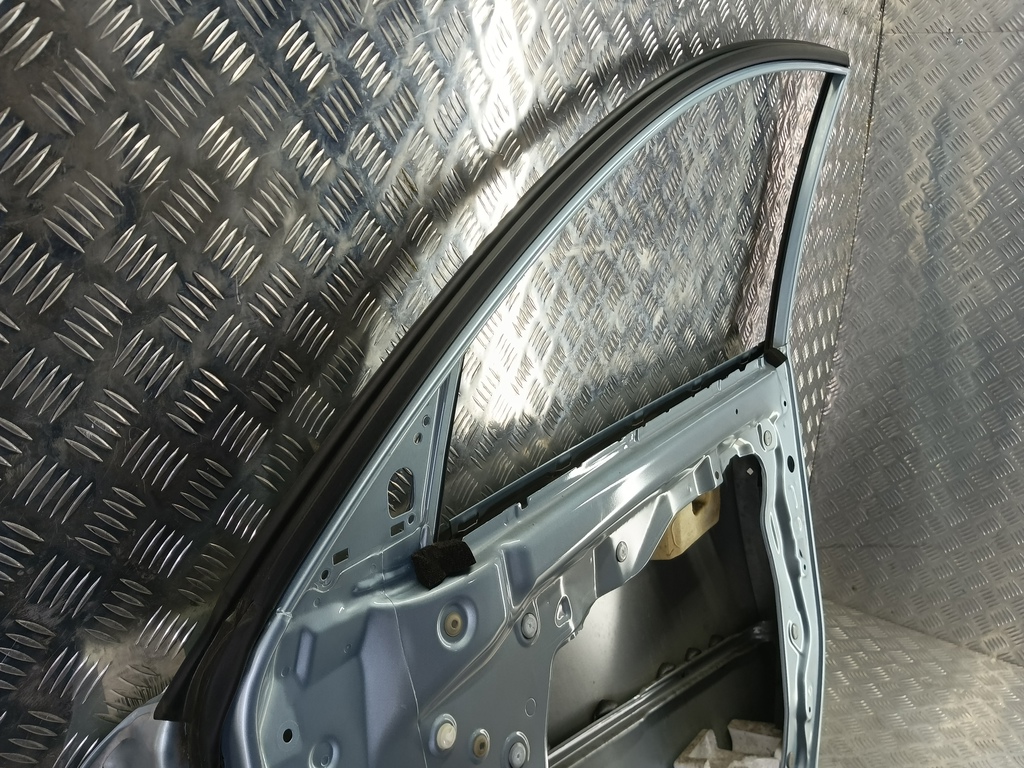 дверь MAZDA 3 1.6 MT (105 л.с.)3  BK рестайлинг (2006—2009) Седан BNYV5802, 25700 рублей, Москва