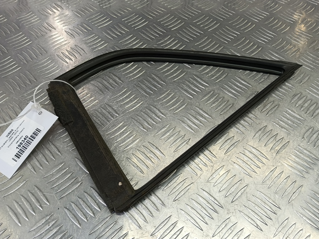 уплотнитель стекла MITSUBISHI LANCER 1.6 MT (98 л.с.)Lancer  IX рестайлинг (2005—2010) Седан MR525834, 520 рублей, Москва