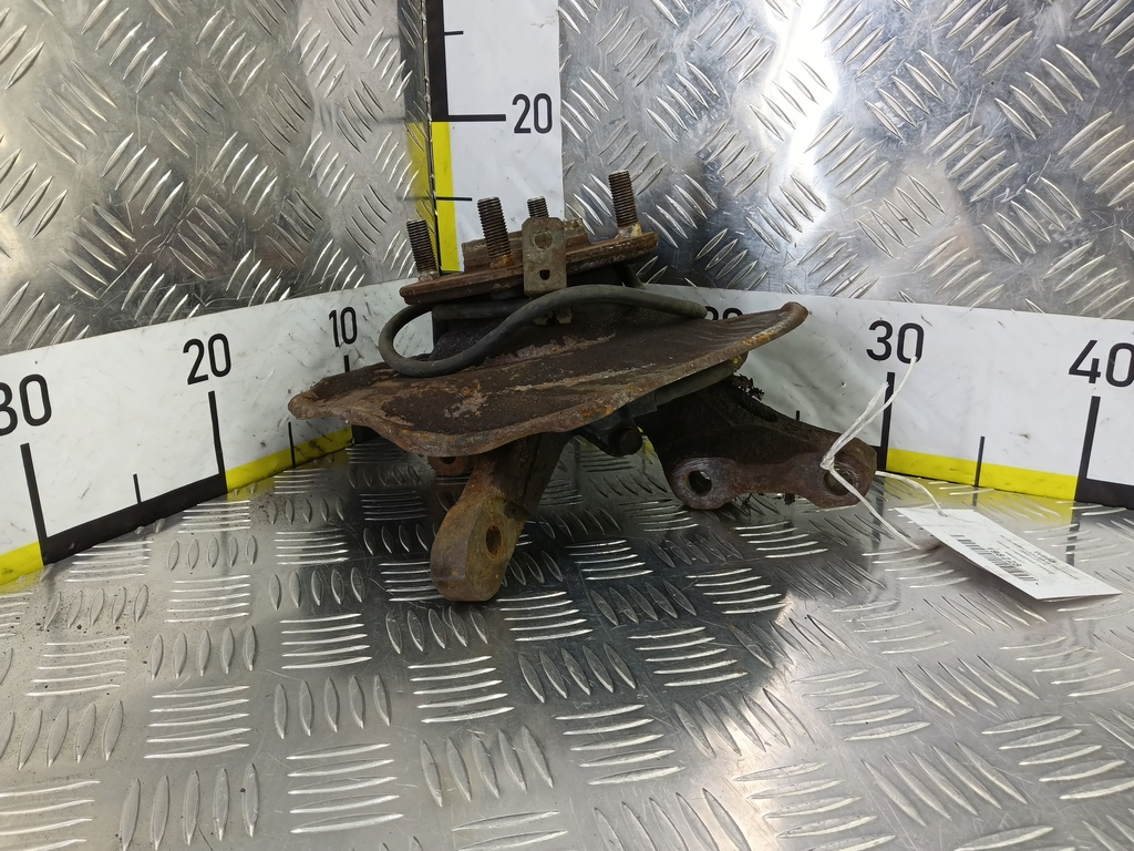 кулак MITSUBISHI LANCER 1.6 MT (98 л.с.)Lancer  IX рестайлинг (2005—2010) Седан MR491321, 4430 рублей, Москва